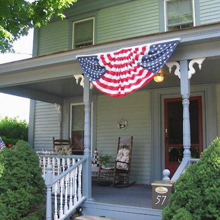 Black Lantern B&B Topsham Exterior photo