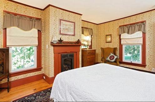 Black Lantern B&B Topsham Exterior photo