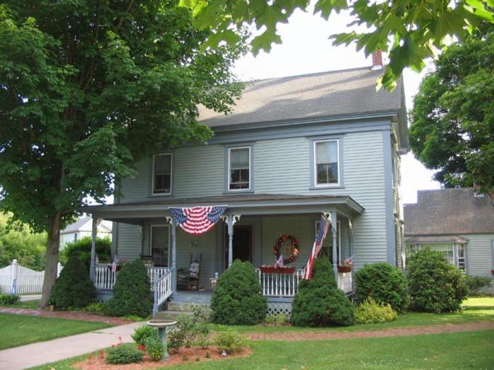 Black Lantern B&B Topsham Exterior photo