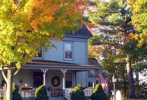 Black Lantern B&B Topsham Exterior photo