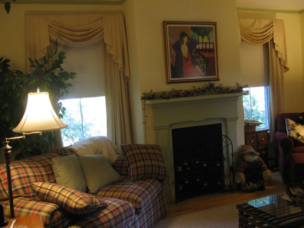 Black Lantern B&B Topsham Exterior photo